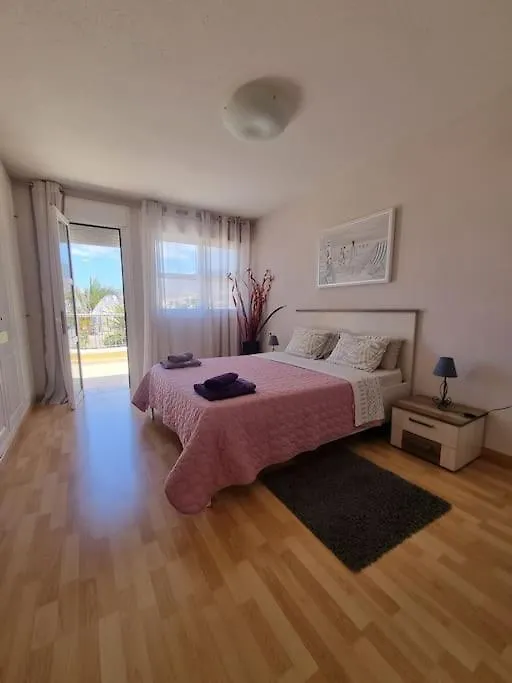 Villa Palma 아데제