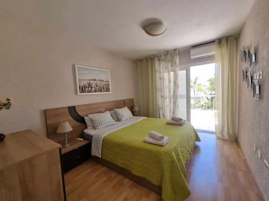 Villa Palma 아데제